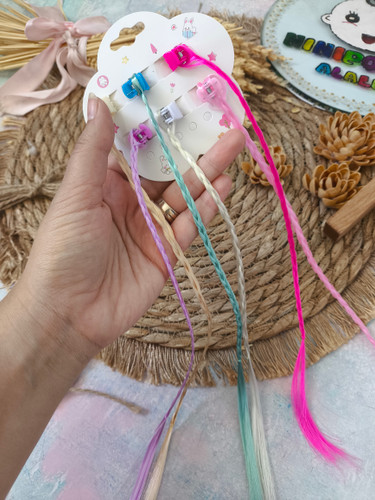 مو آویز رنگی