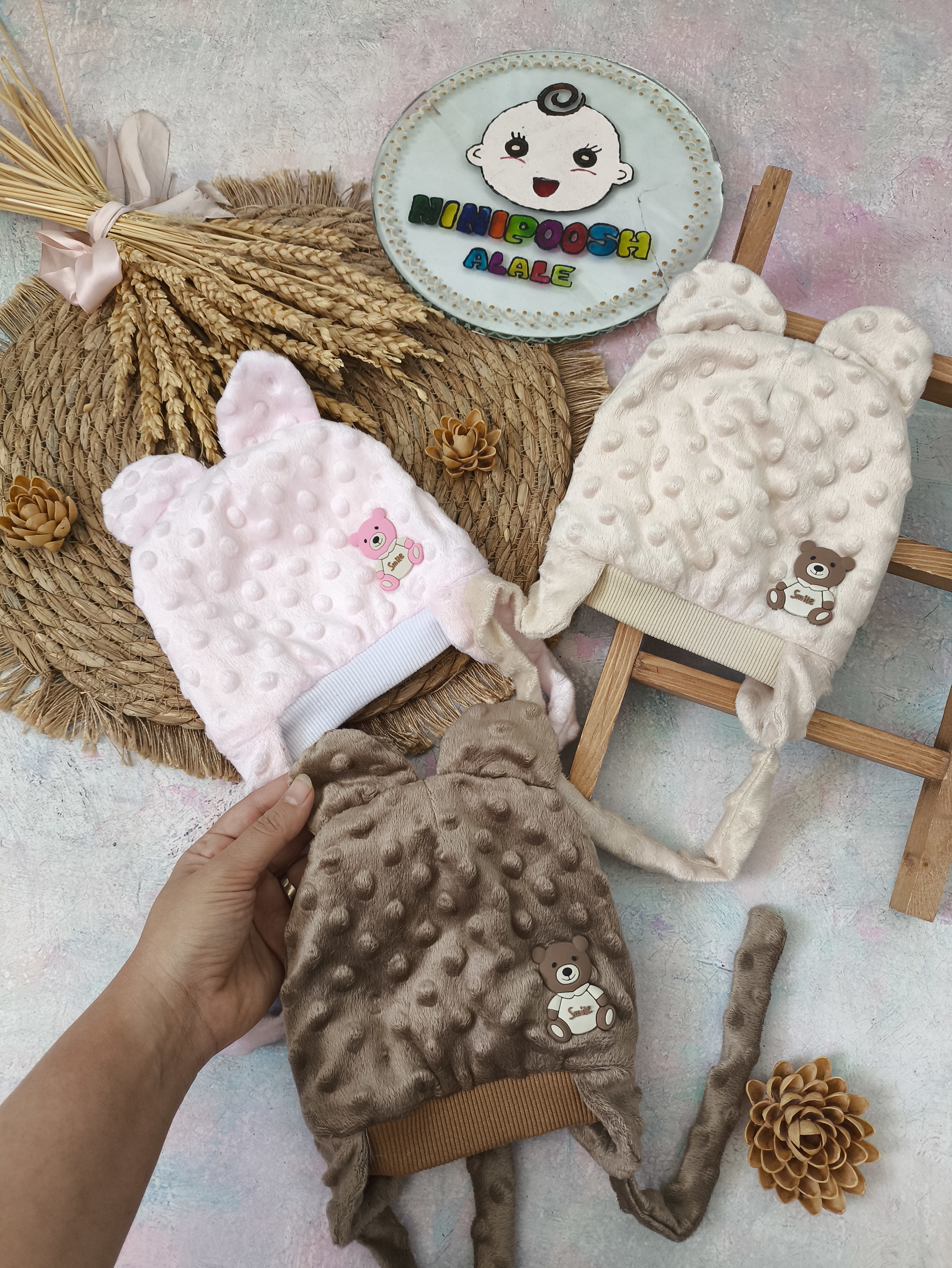 کلاه گوشدارمخملی بچگانه